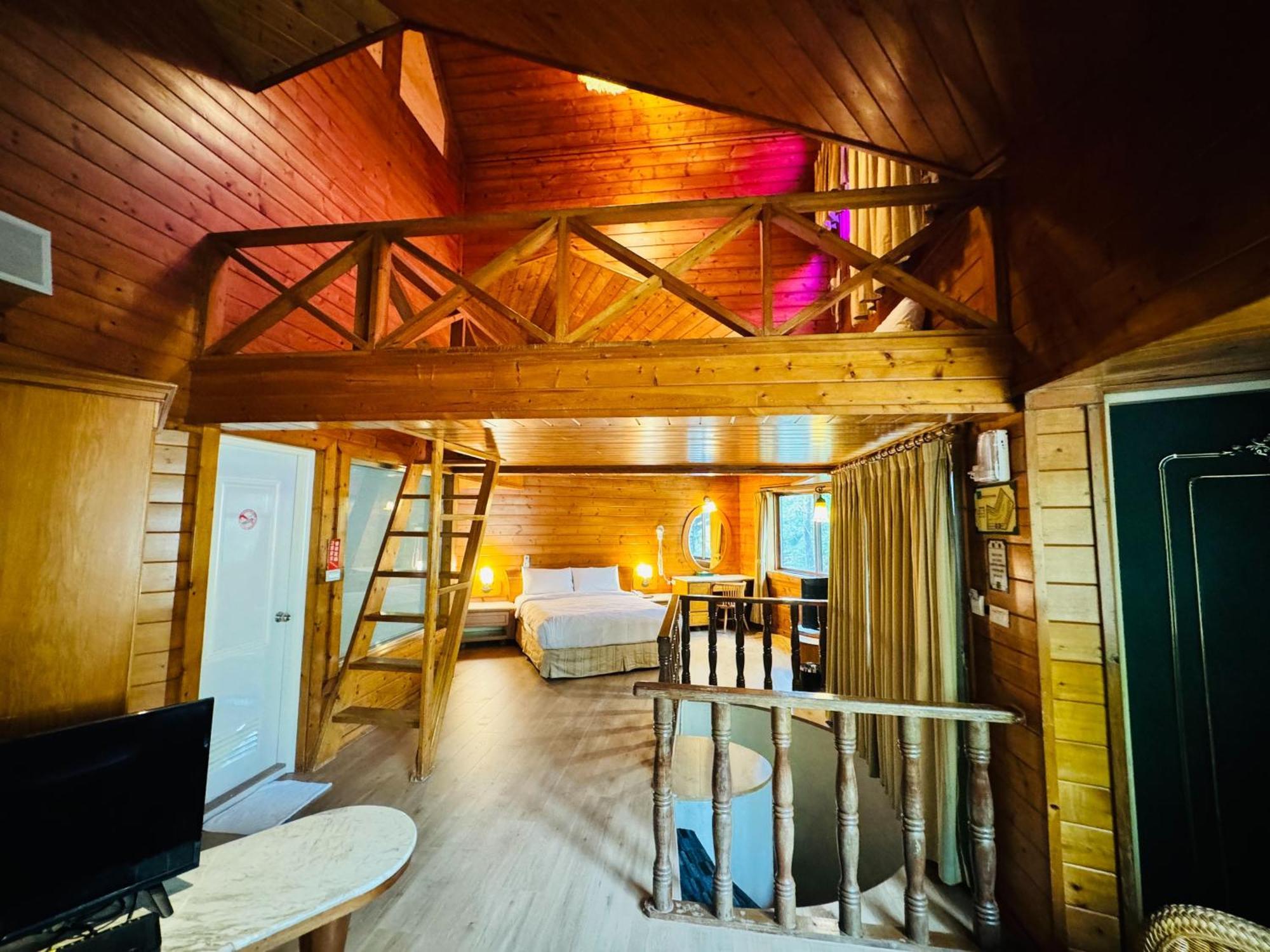 Ivy Motel Chiayi Exterior foto