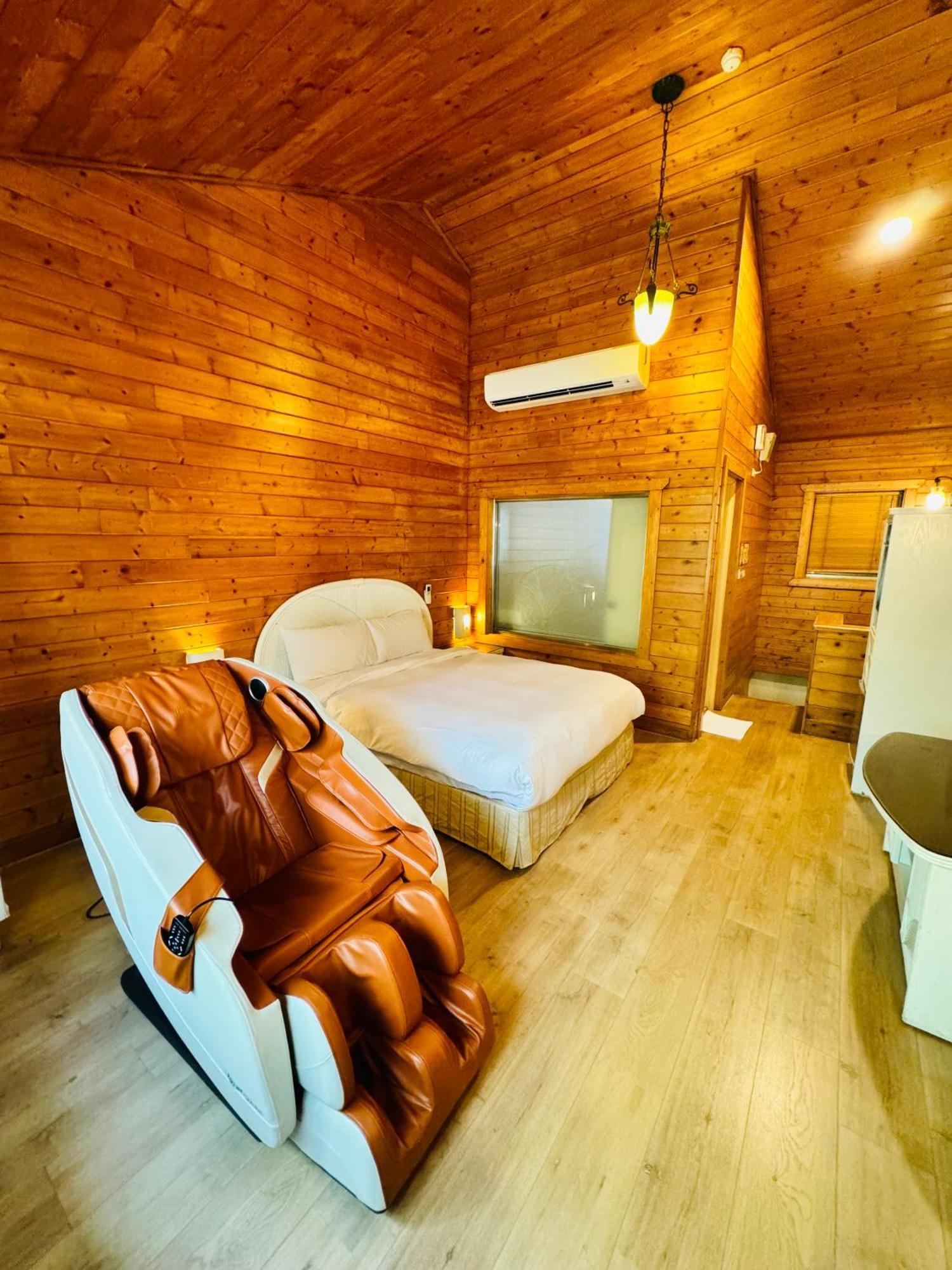Ivy Motel Chiayi Exterior foto